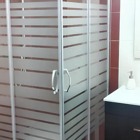 Сasa de vacaciones Charming House In + View *