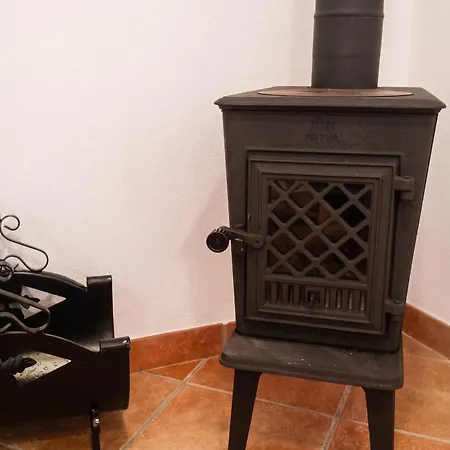 Charming House In + View * סינטרה